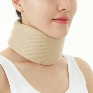 CASE JUNIOR COLLIER SERVICAL MOUSSE SMALL