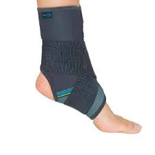 CHEVILLERE EN 8 UM TAILLE XLARGE D01