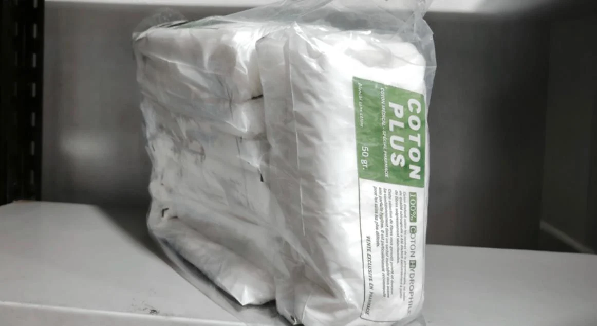 COTON PLUS 50 GR HYDROPHILE - Image 1