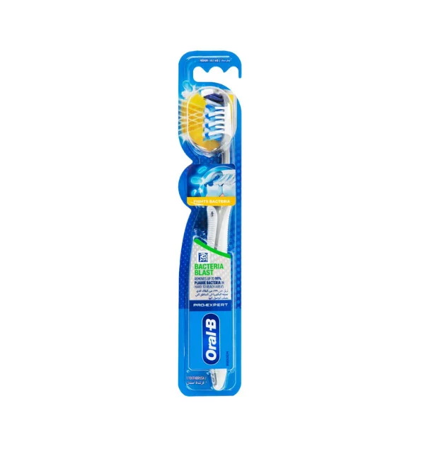 BAD ORAL B PRO EXPERT ANTI BACTERIE MEDIUM